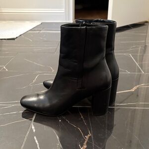 Cole Haan Elegant Black Leather Heeled Boots